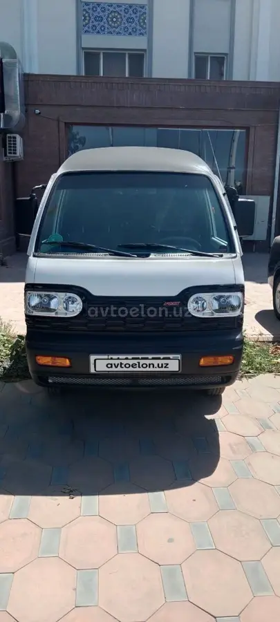 Chevrolet Damas