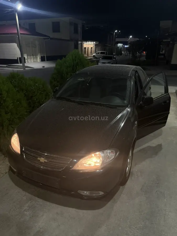Chevrolet Gentra,  3 позиция