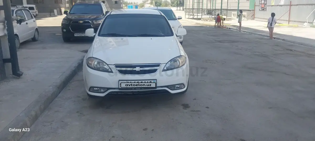 Chevrolet Gentra,  2 позиция