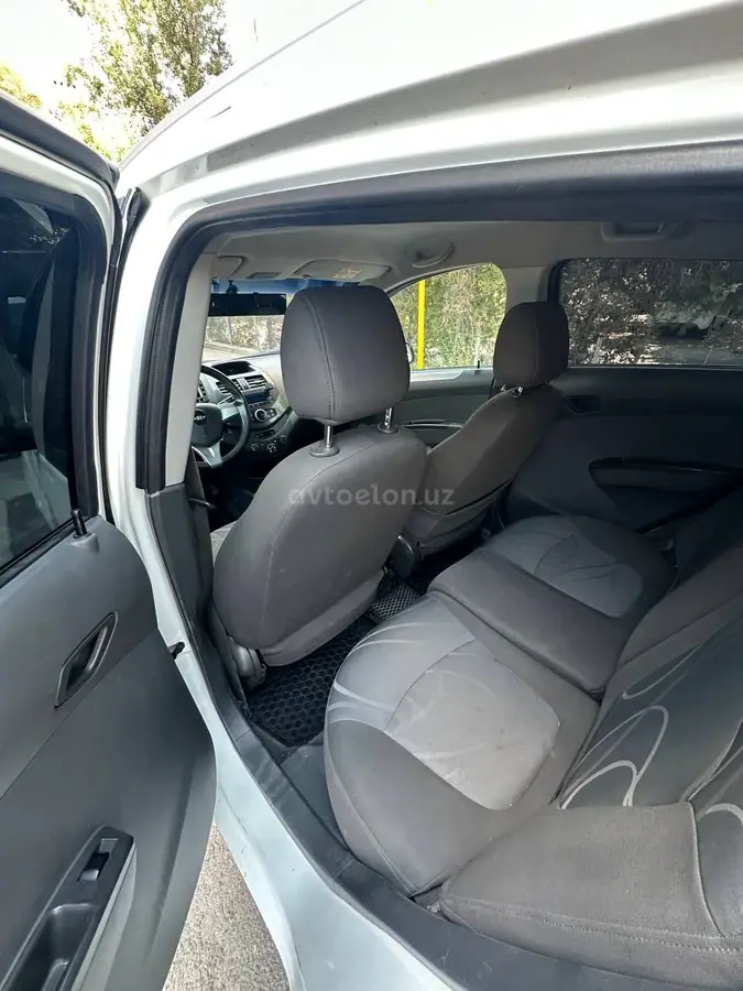 Chevrolet Spark,  3 позиция