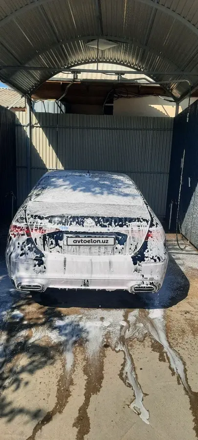Mercedes-Benz S 400