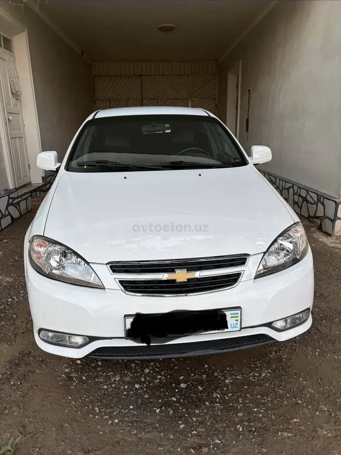 Chevrolet Gentra,  2 позиция