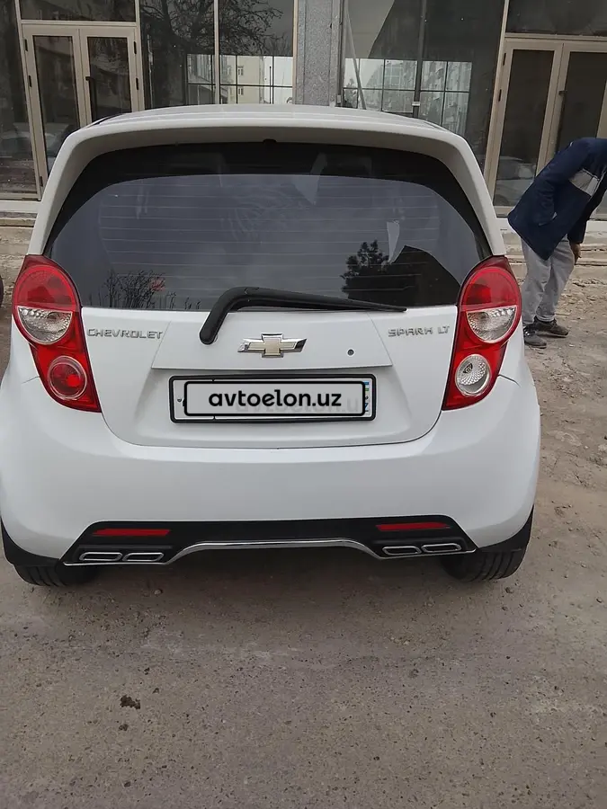 Chevrolet Spark,  3 позиция