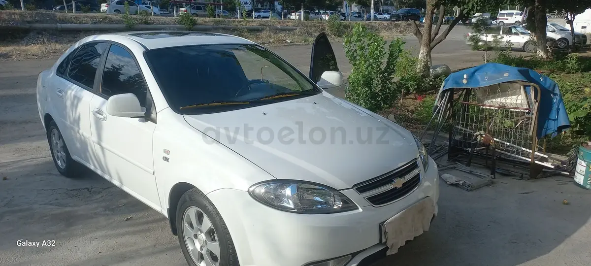 Chevrolet Lacetti,  3 позиция