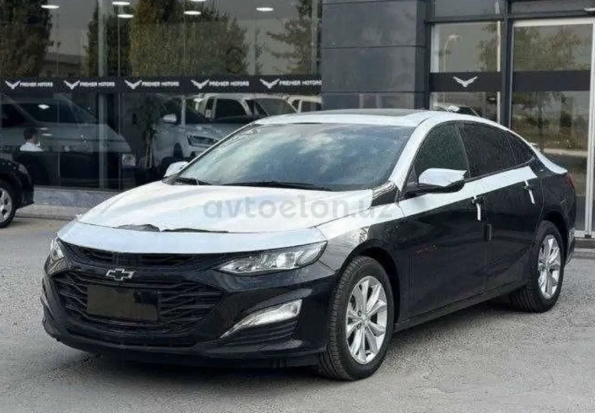 Chevrolet Malibu 2