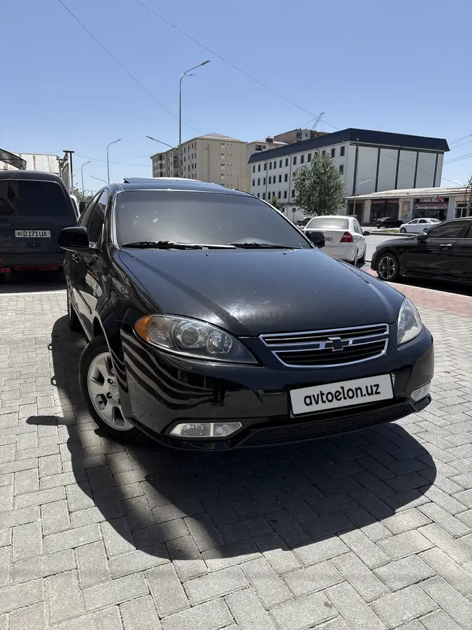 Chevrolet Gentra,  3 позиция