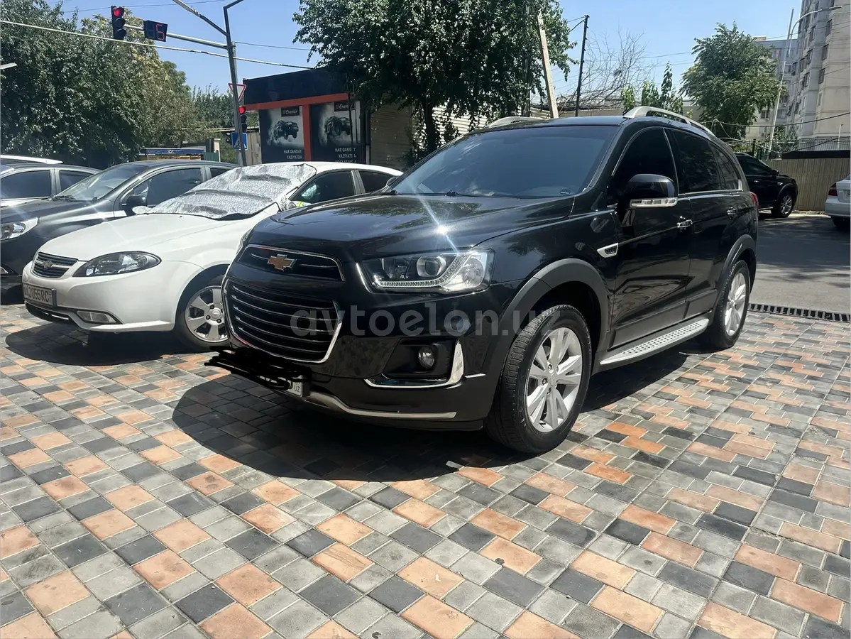 Chevrolet Captiva,  3 позиция