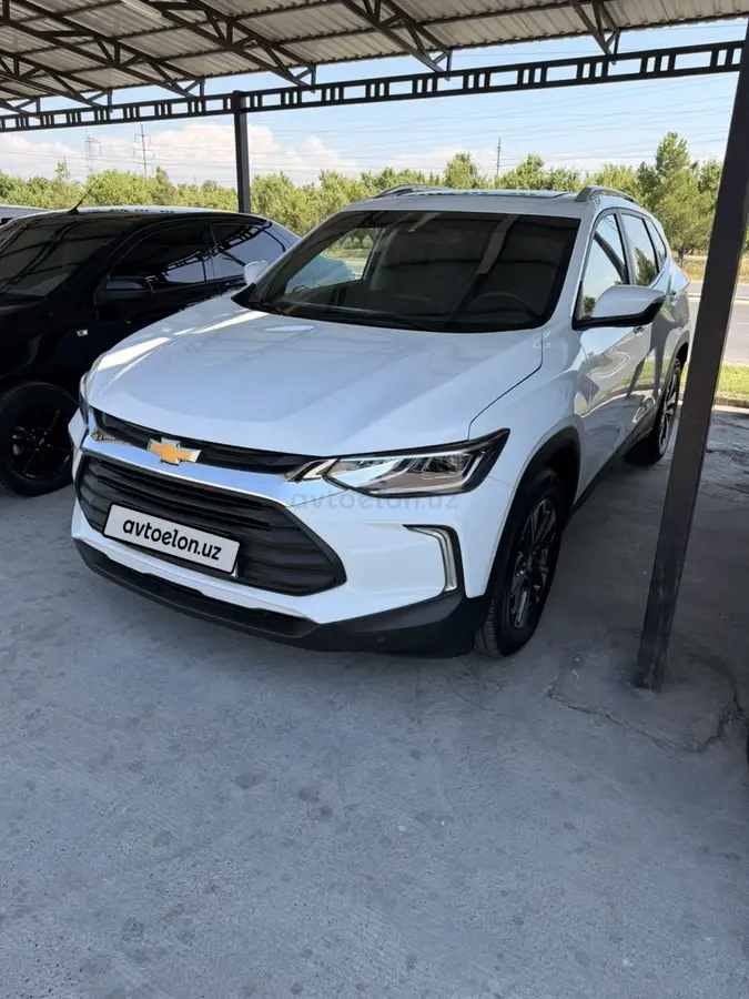 Chevrolet Tracker,  3 позиция