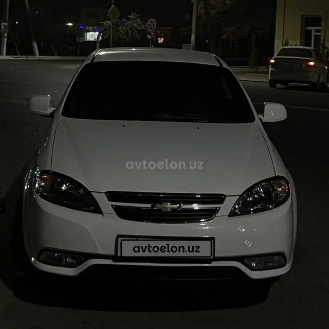 Chevrolet Gentra,  3 позиция