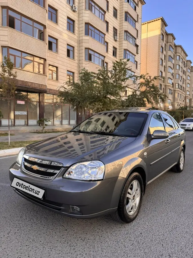 Chevrolet Lacetti,  3 позиция