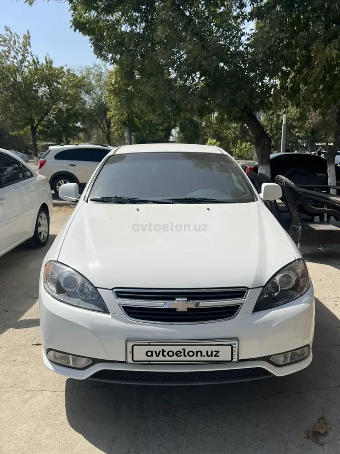 Chevrolet Gentra,  2 позиция