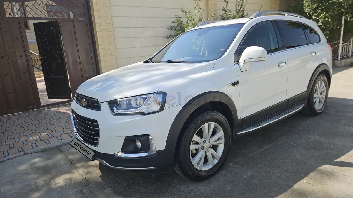 Chevrolet Captiva,  3 позиция