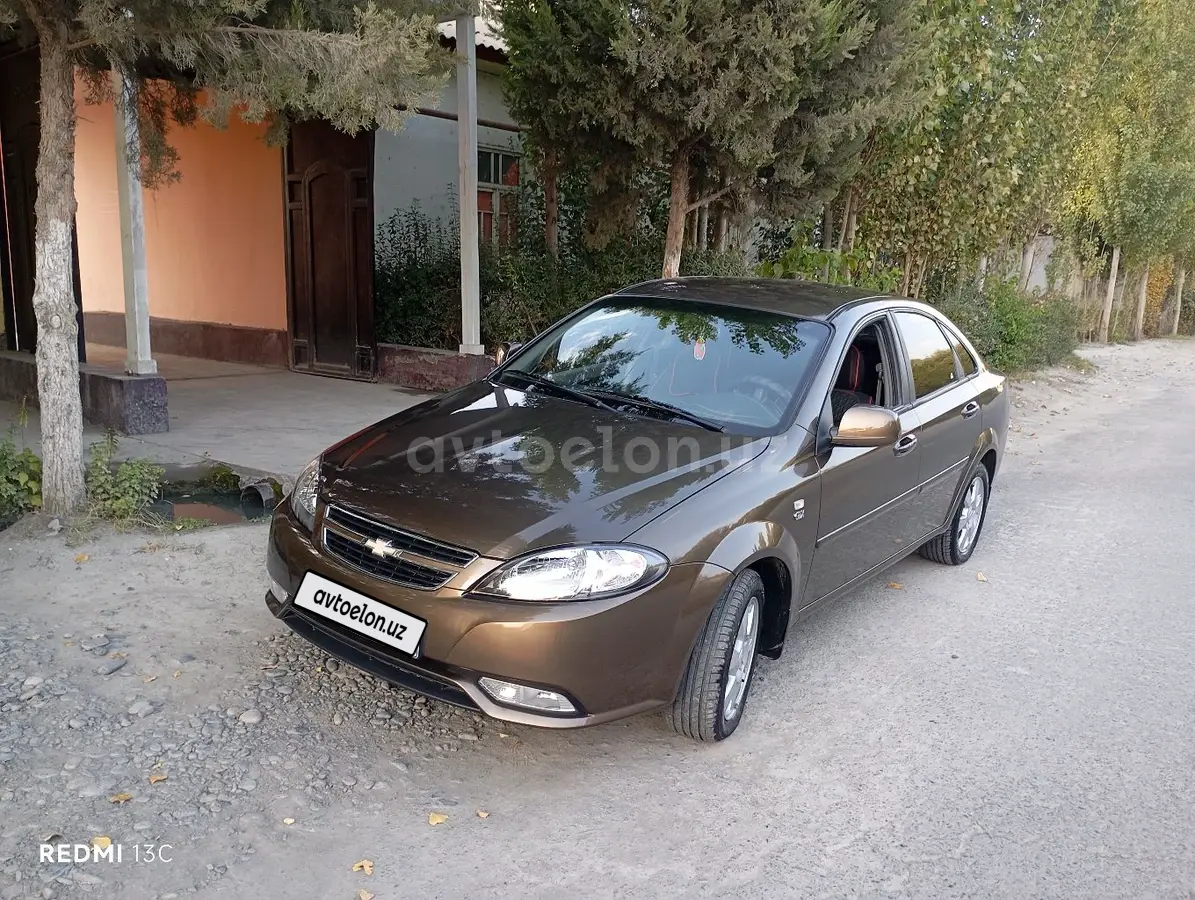 Chevrolet Gentra,  3 позиция