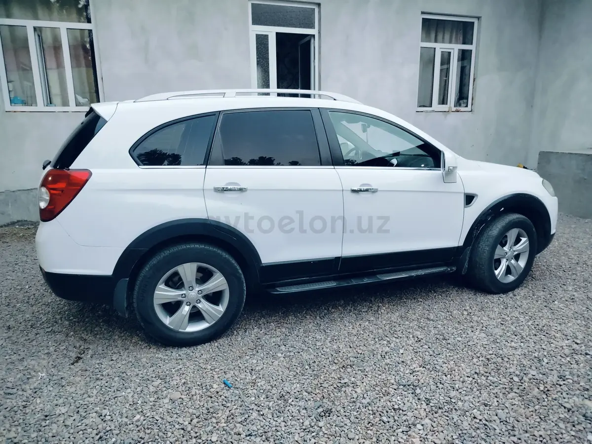 Chevrolet Captiva,  1 позиция