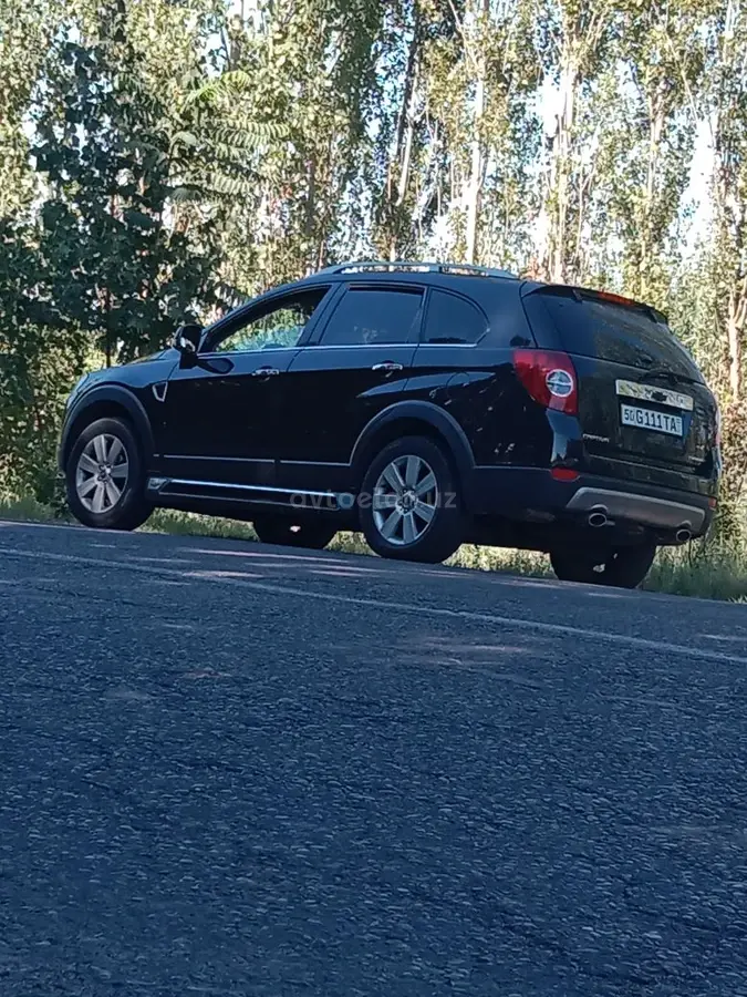Chevrolet Captiva,  1 позиция