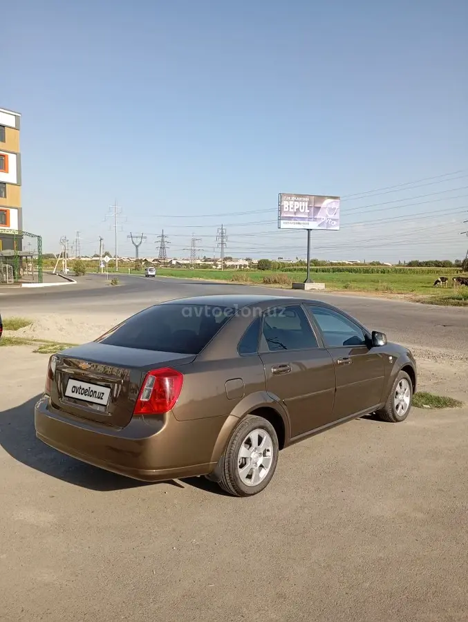 Chevrolet Gentra,  3 позиция