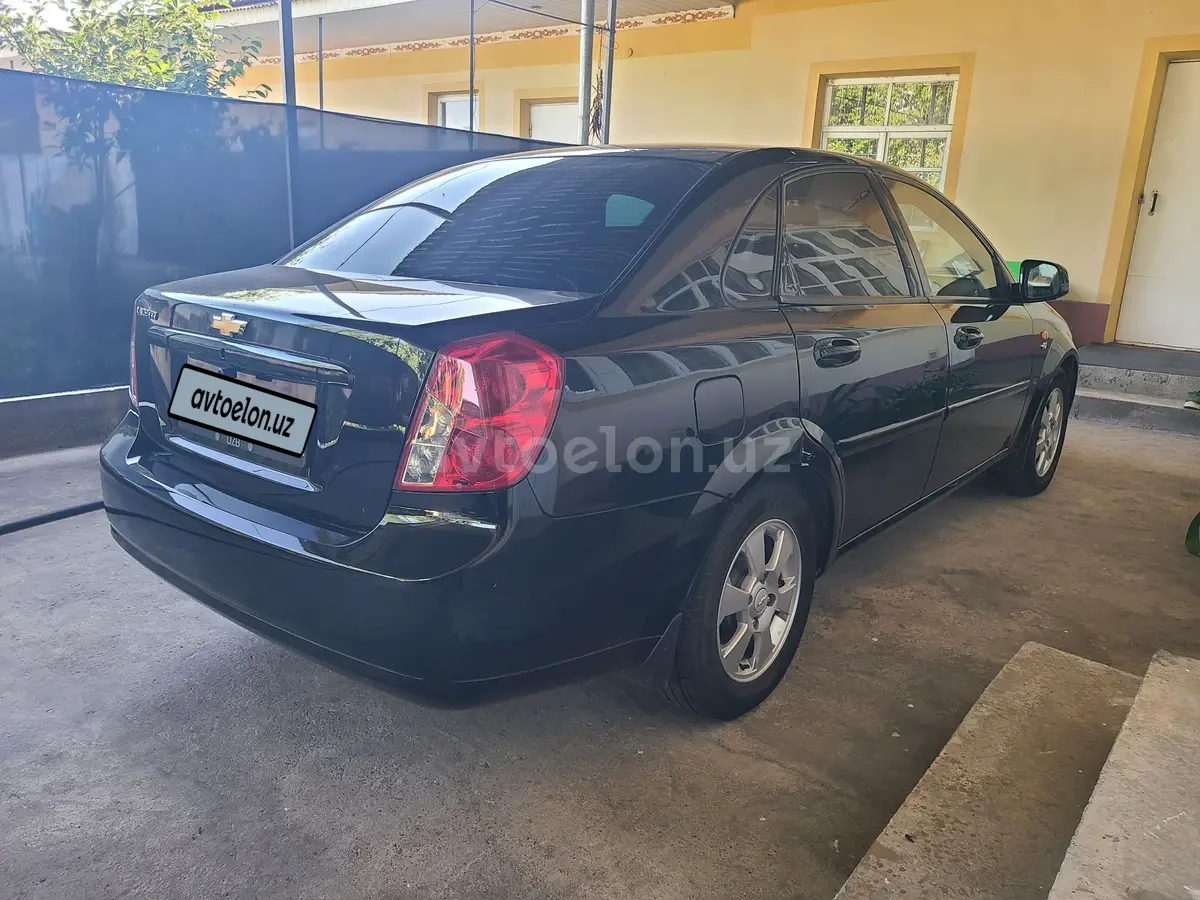 Chevrolet Gentra,  3 позиция