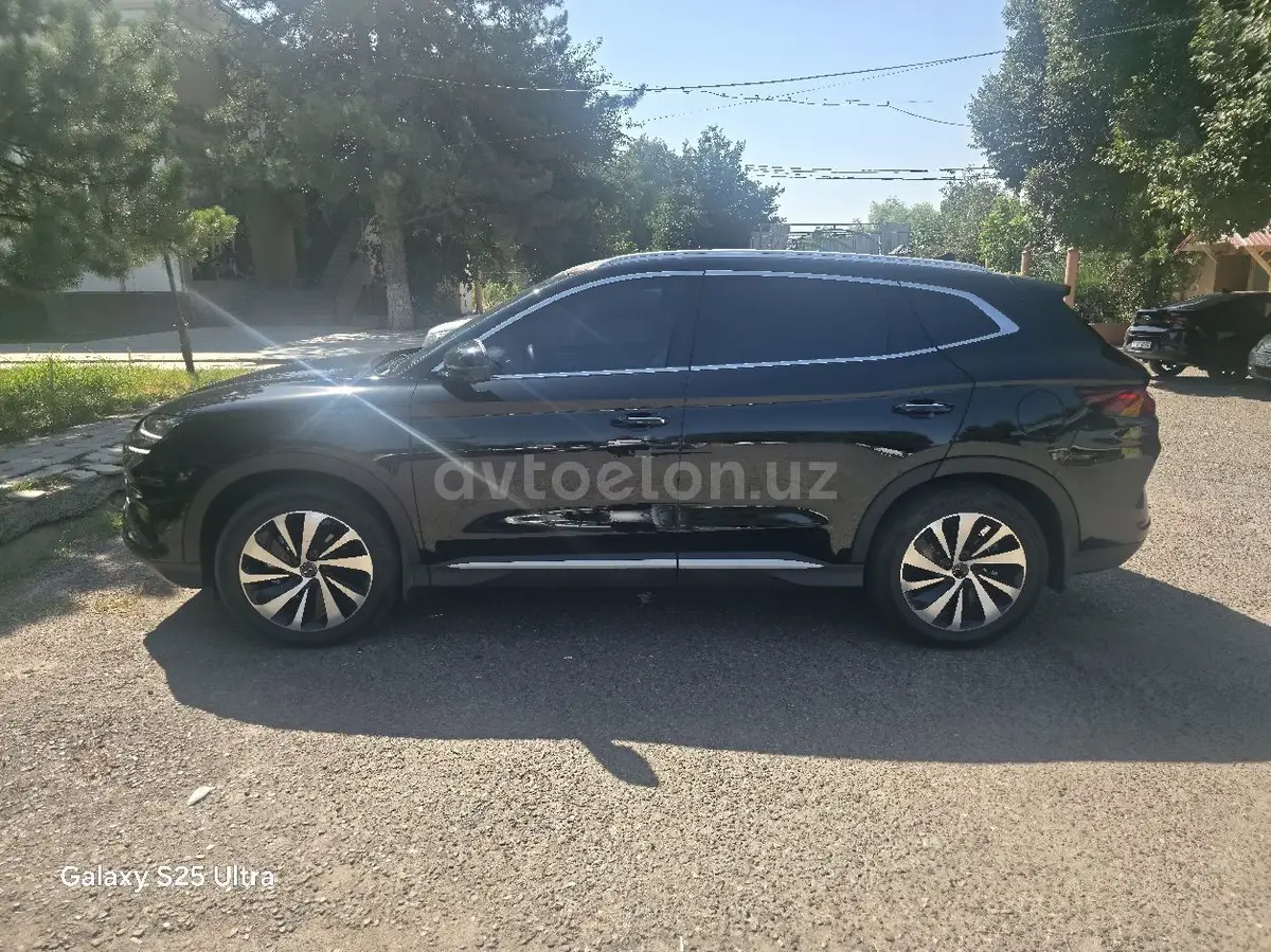 BYD Song Plus DM-i Champion