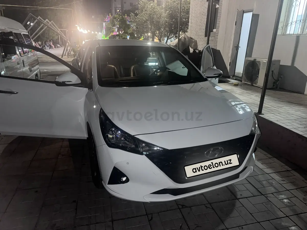 Hyundai Accent