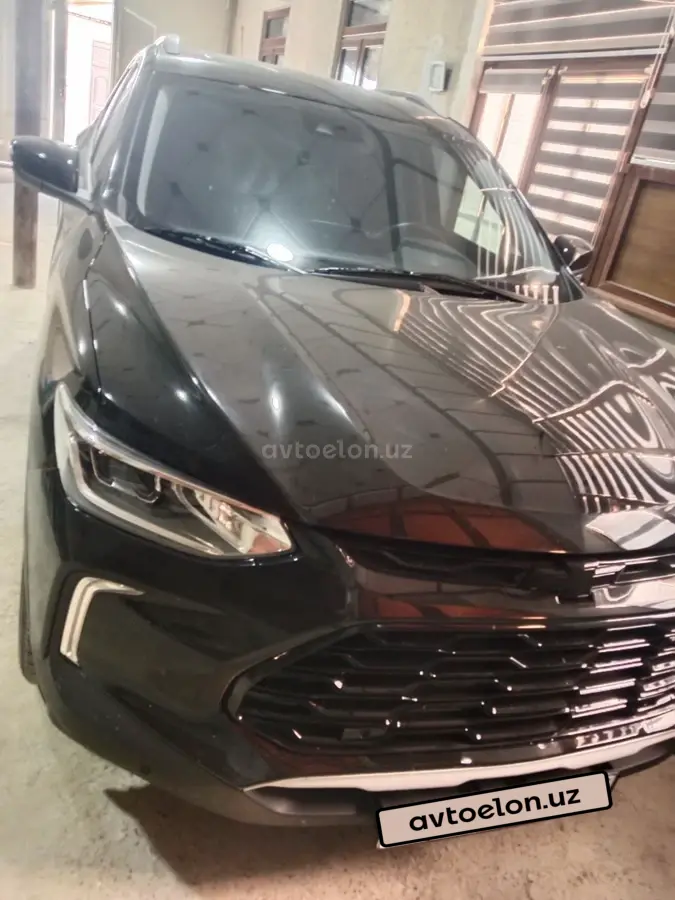 Chevrolet Tracker,  3 позиция