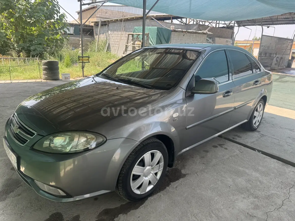 Chevrolet Gentra,  2 позиция
