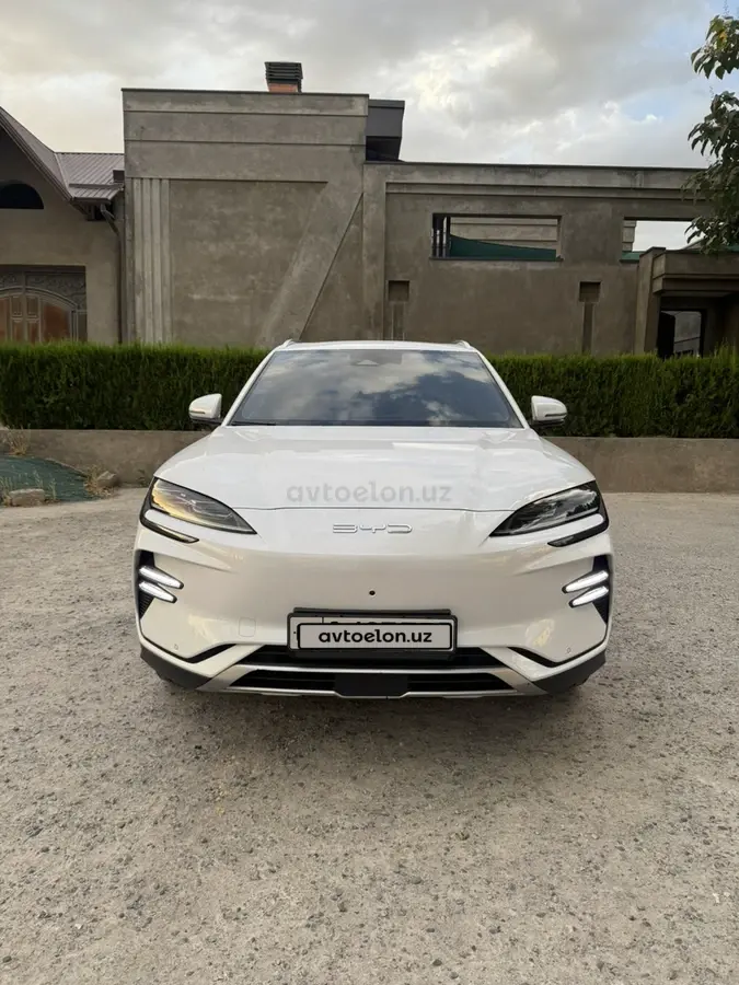BYD Song Plus EV Champion