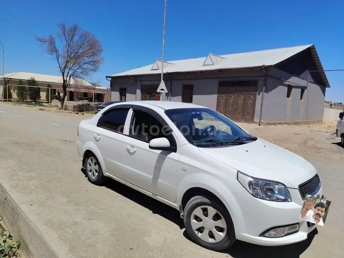 Chevrolet Nexia 3,  2 позиция