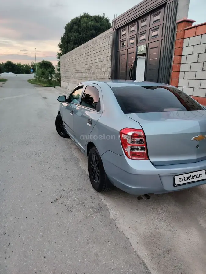 Chevrolet Cobalt,  2 позиция