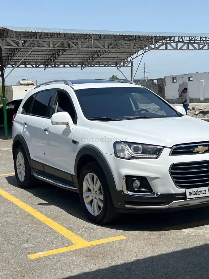 Chevrolet Captiva,  3 позиция