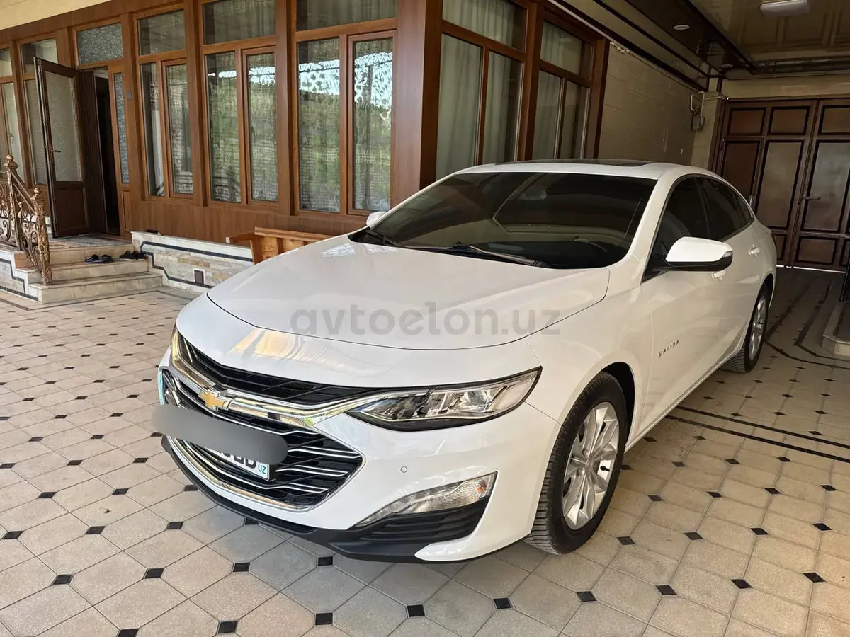 Chevrolet Malibu 2