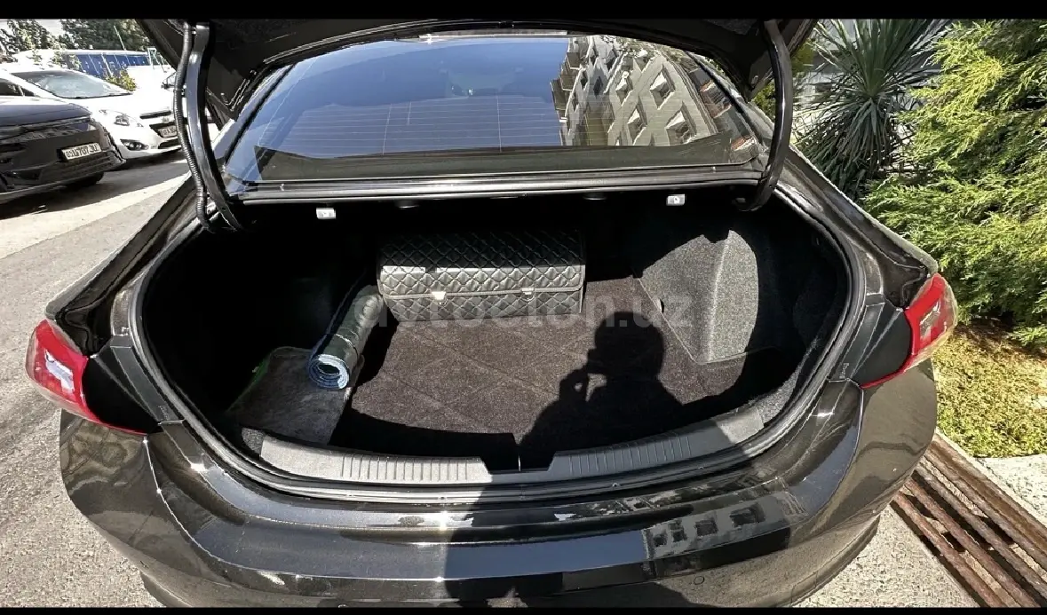 Chevrolet Malibu 2