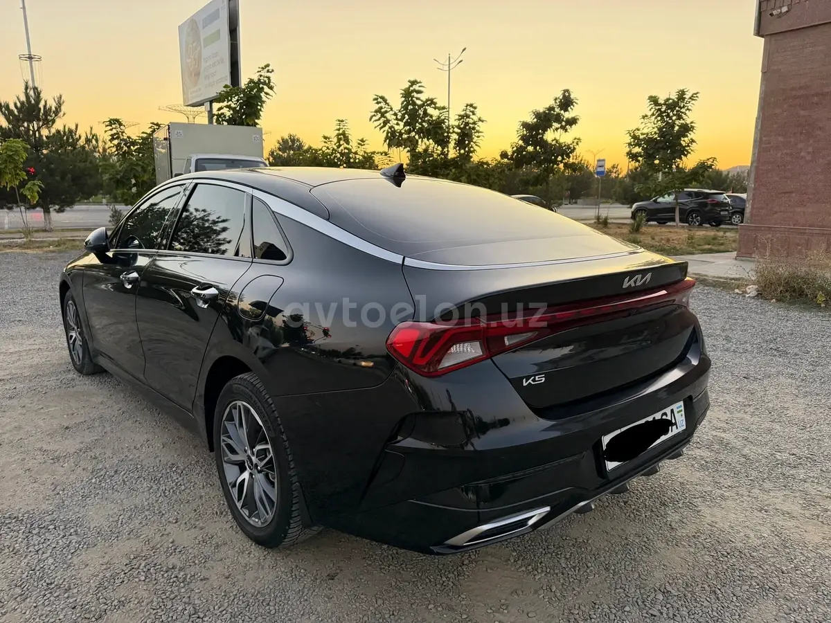 Kia K5