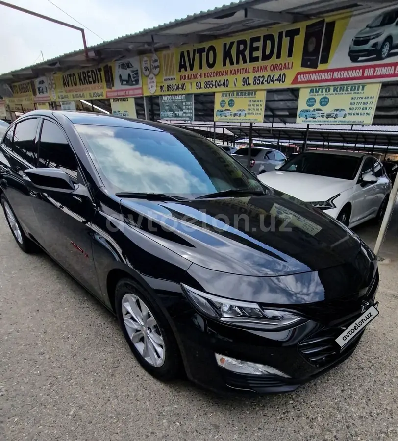 Chevrolet Malibu 2
