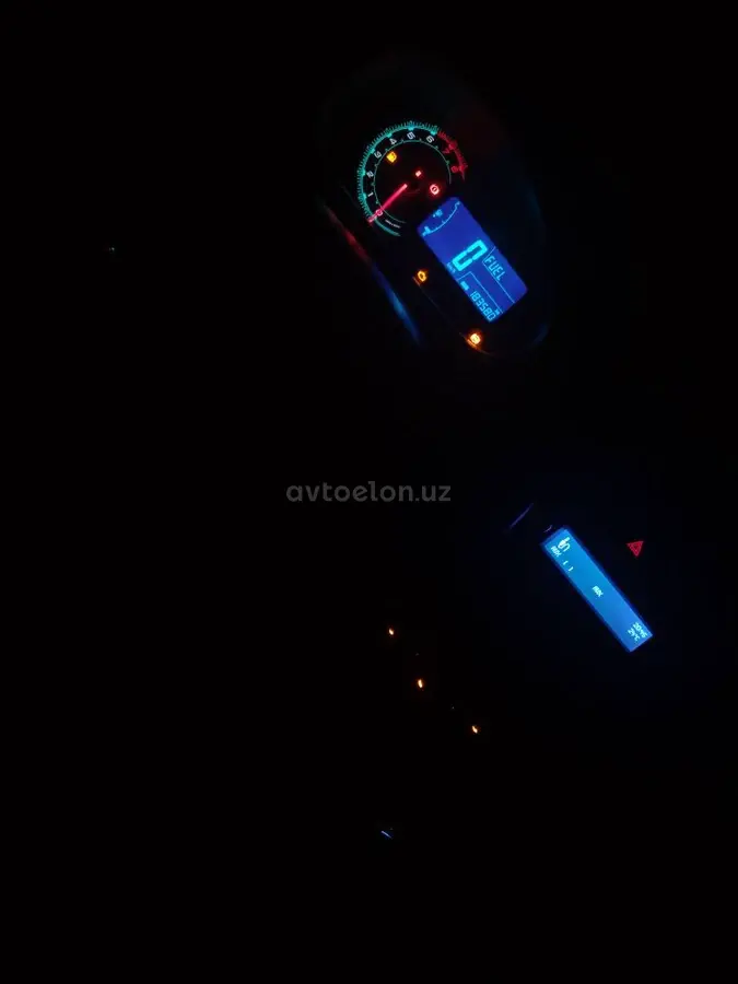 Chevrolet Cobalt,  3 позиция