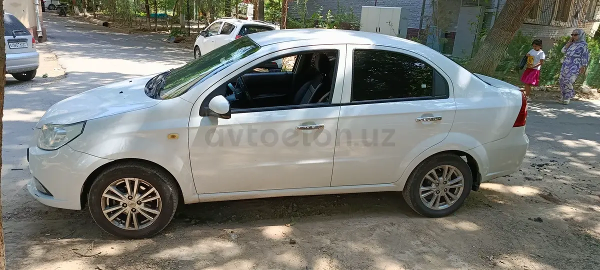 Chevrolet Nexia 3,  2 позиция