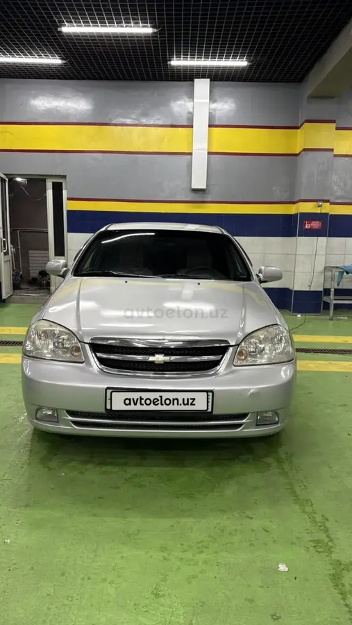 Chevrolet Lacetti,  1 позиция
