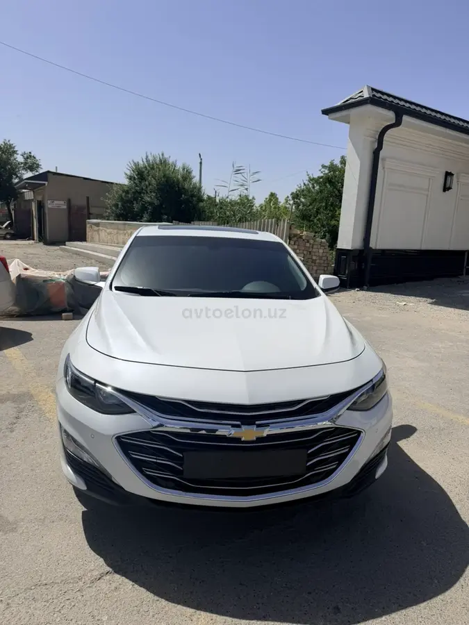 Chevrolet Malibu 2