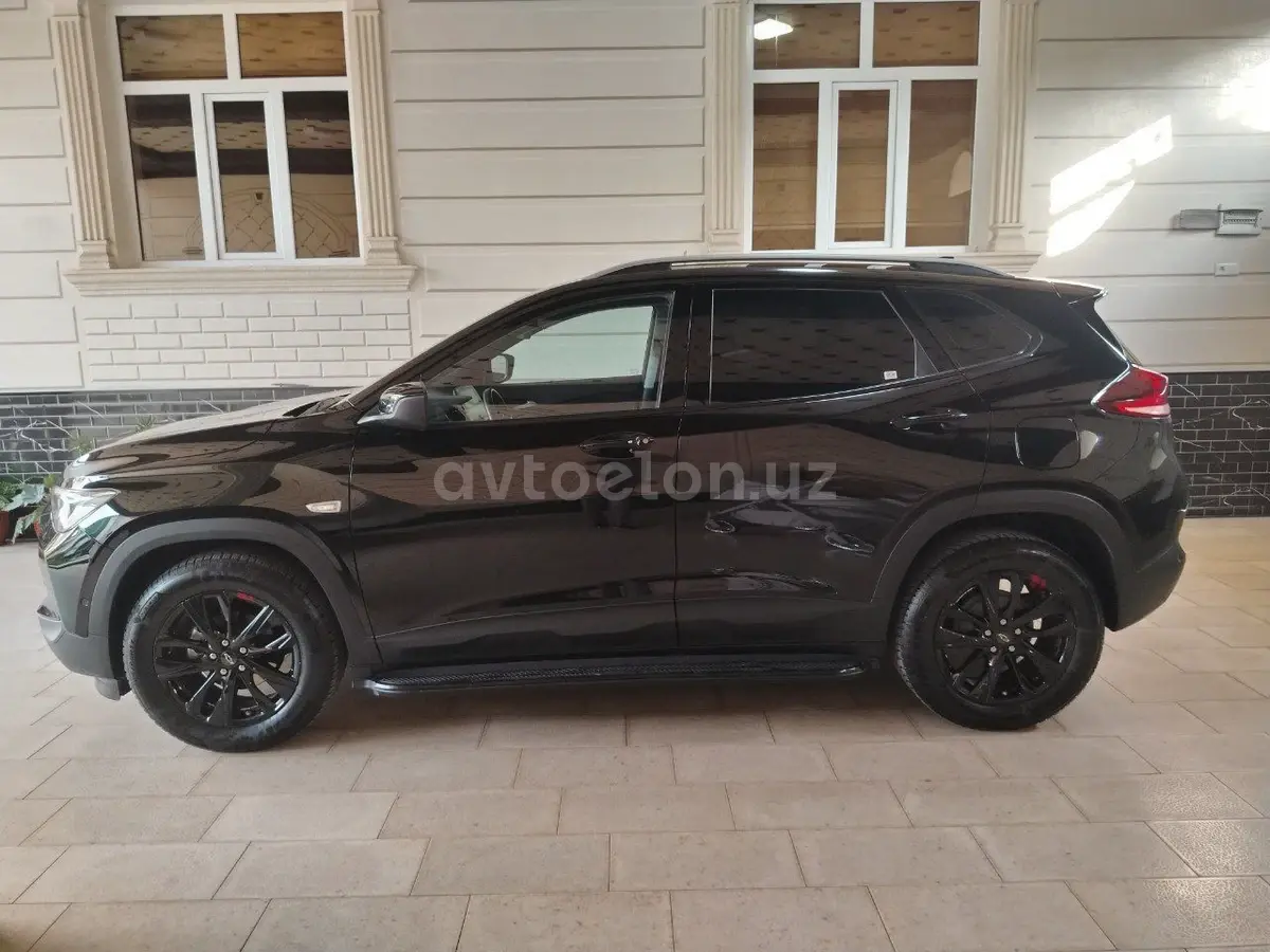 Chevrolet Tracker 2