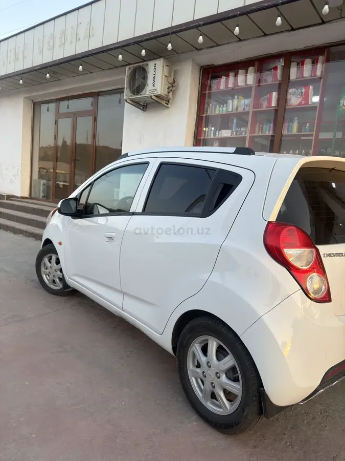 Chevrolet Spark,  4 позиция