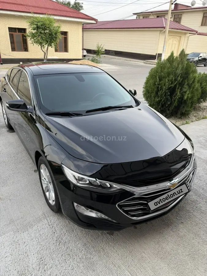 Chevrolet Malibu 2