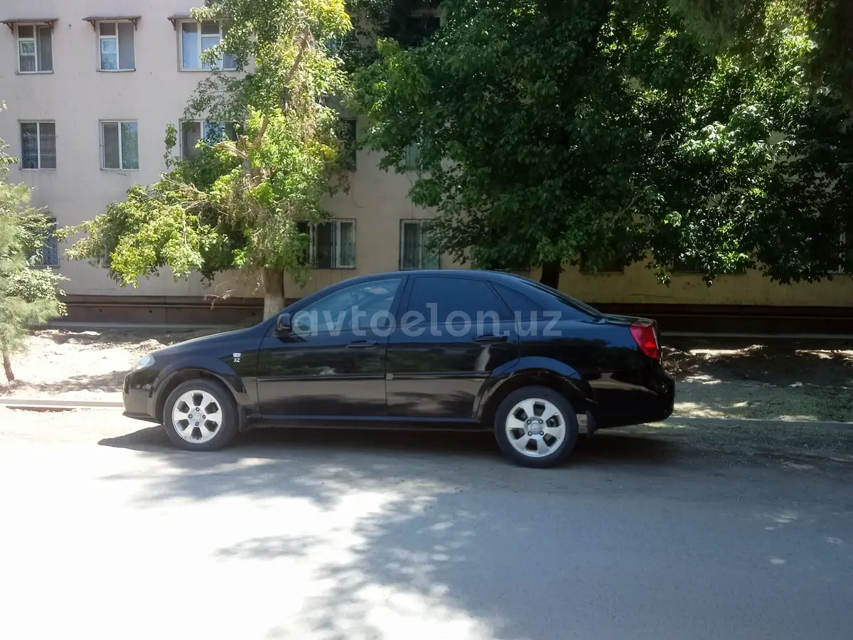 Chevrolet Gentra,  1 позиция