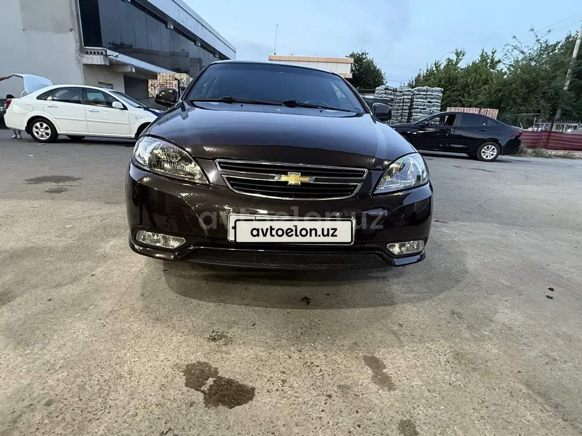 Chevrolet Gentra,  3 позиция
