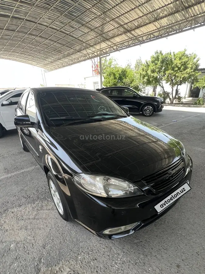 Chevrolet Gentra,  2 позиция