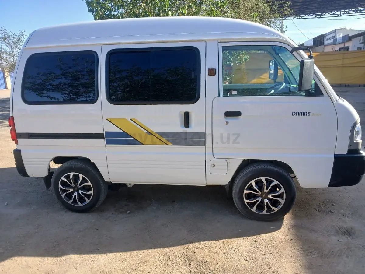 Chevrolet Damas