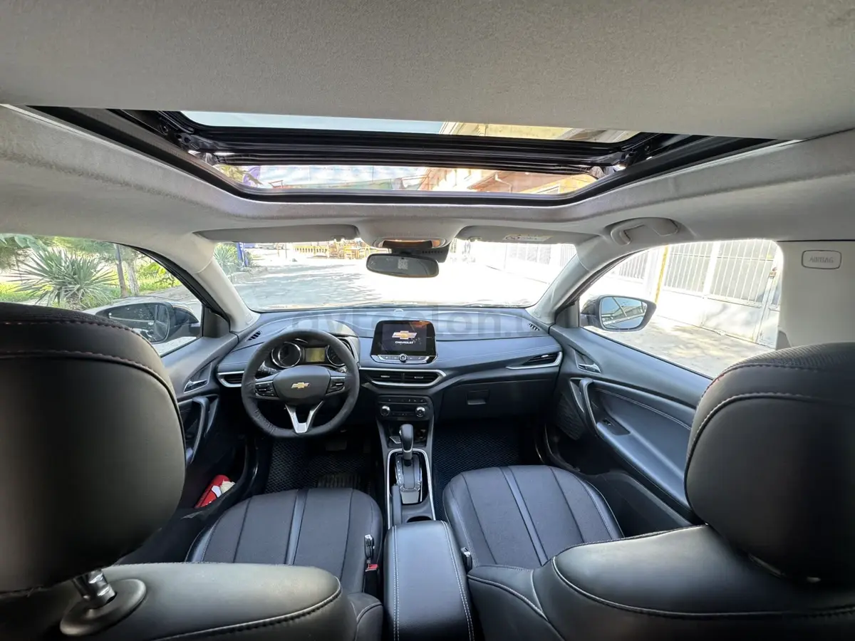 Chevrolet Tracker 2
