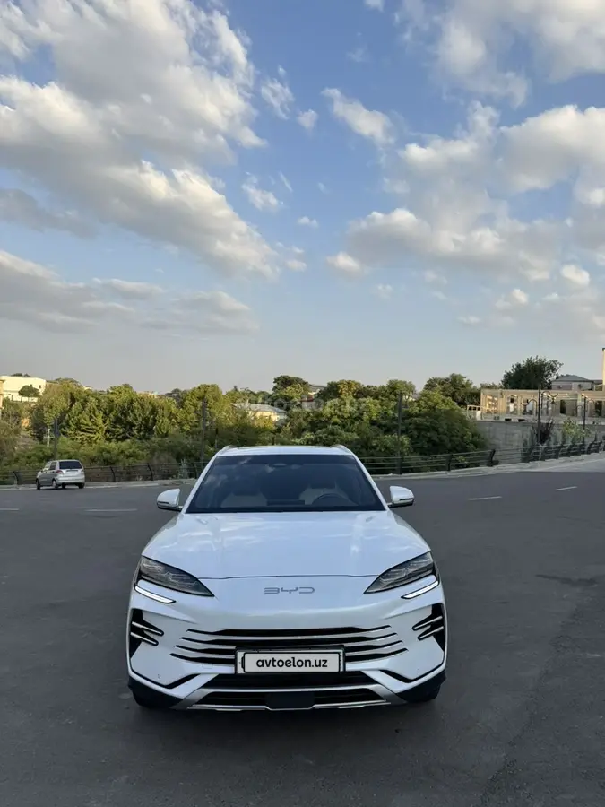 BYD Song Plus DM-i Champion