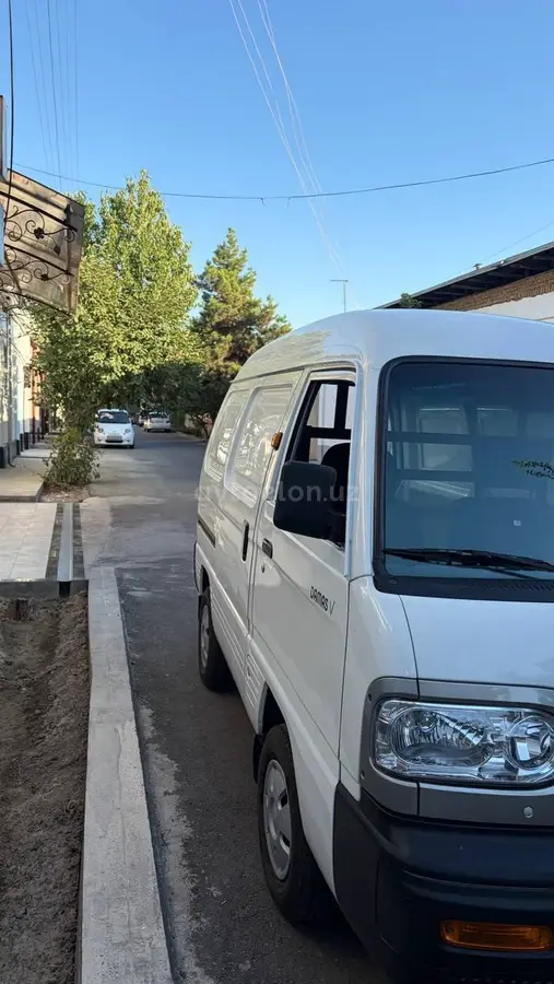 Chevrolet Damas