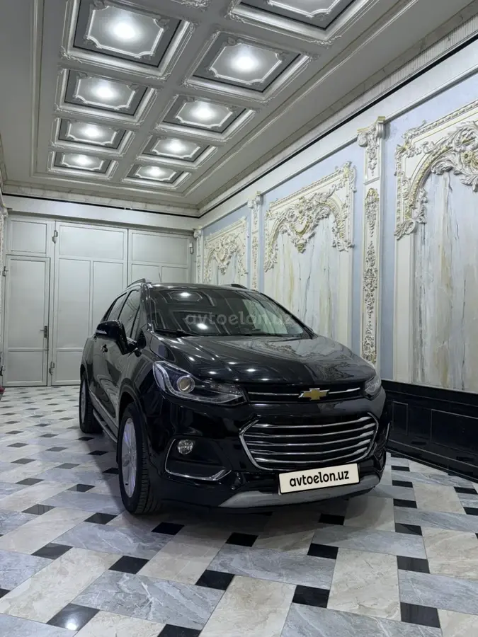 Chevrolet Tracker,  3 позиция