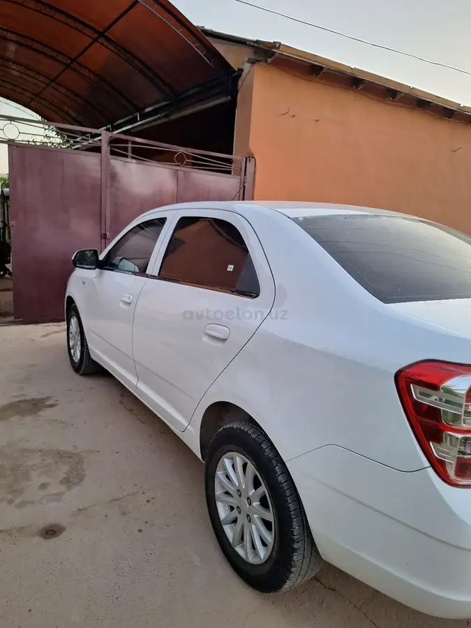 Chevrolet Cobalt,  2 позиция