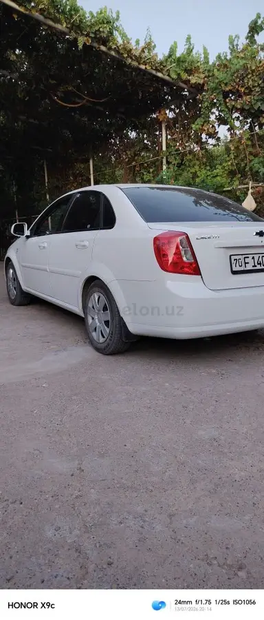 Chevrolet Gentra,  2 позиция